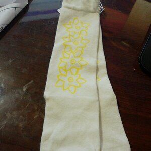 NWT Wovenplay Yellow Flower Socks